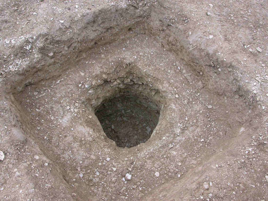 Die Grube für's Fundament
